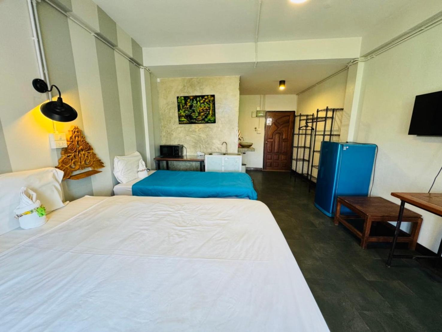 Retro At Phra Sing Guest House Chiang Mai Esterno foto